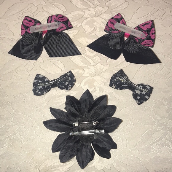 Hair Clips - Picture 3 of 4